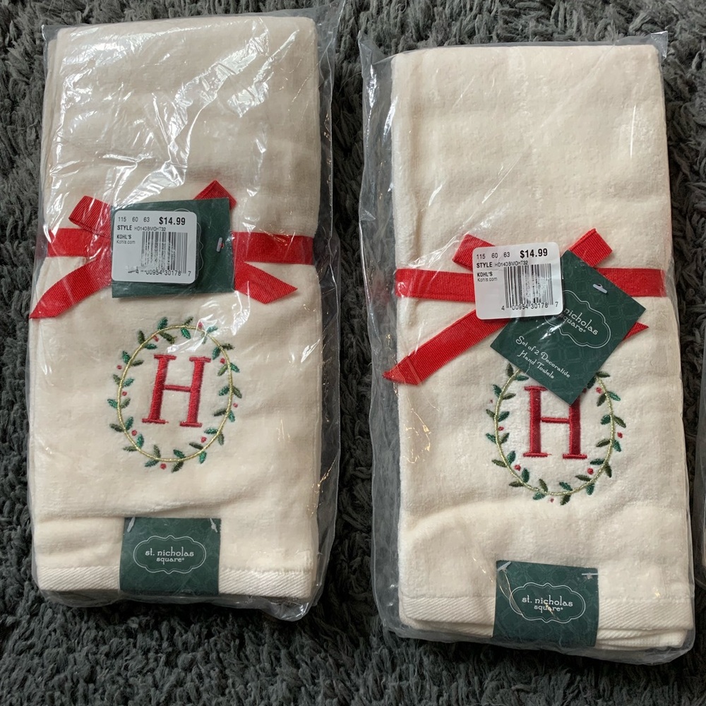 Christmas hand towels